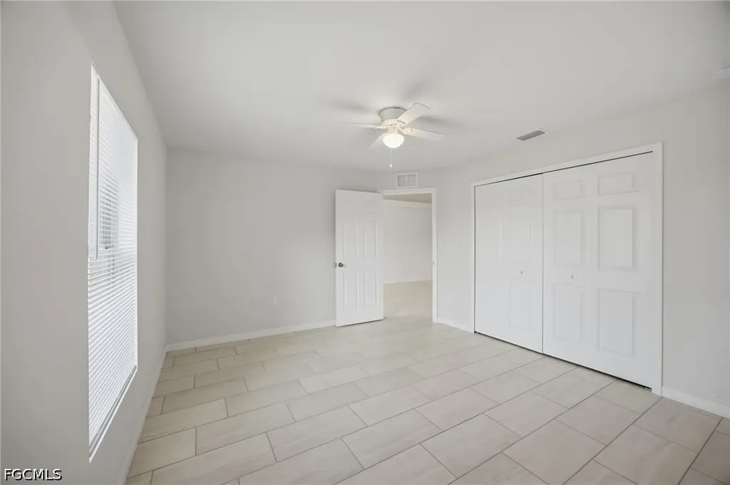 1426/1428 Cape Coral Parkway W Cape Coral FL 33914