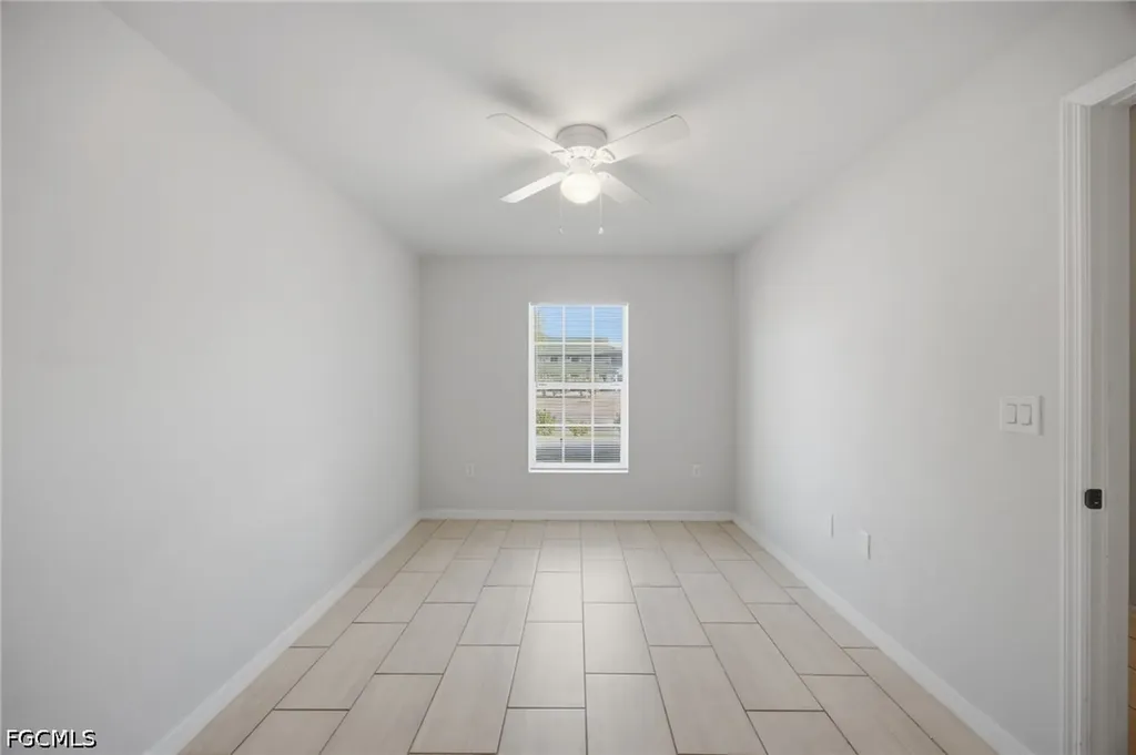 1426/1428 Cape Coral Parkway W Cape Coral FL 33914