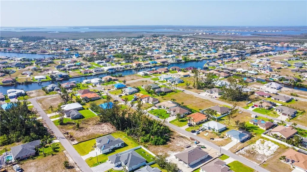 117 SW 34th Place Cape Coral FL 33991