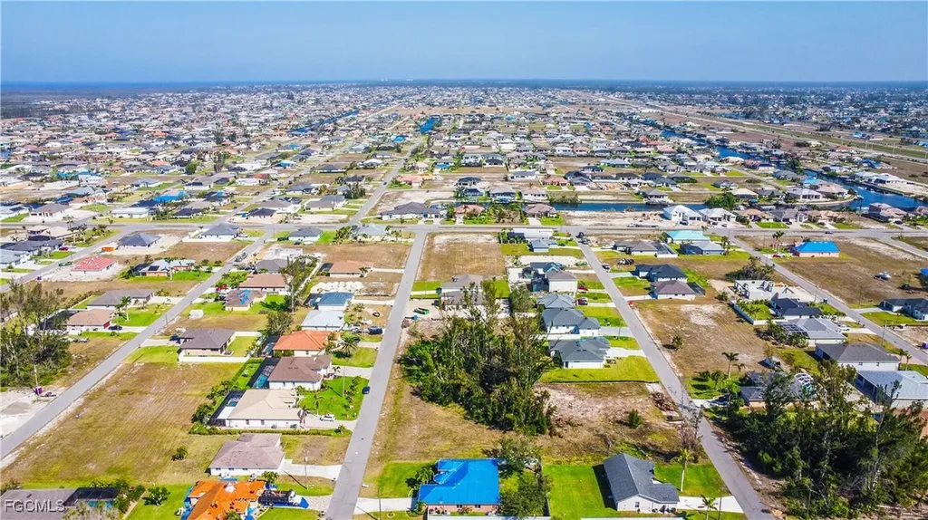 117 SW 34th Place Cape Coral FL 33991