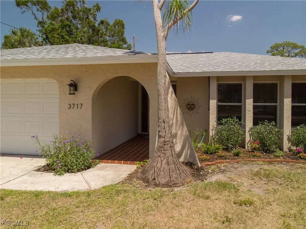 3717 Hanover Street Fort Myers FL 33901