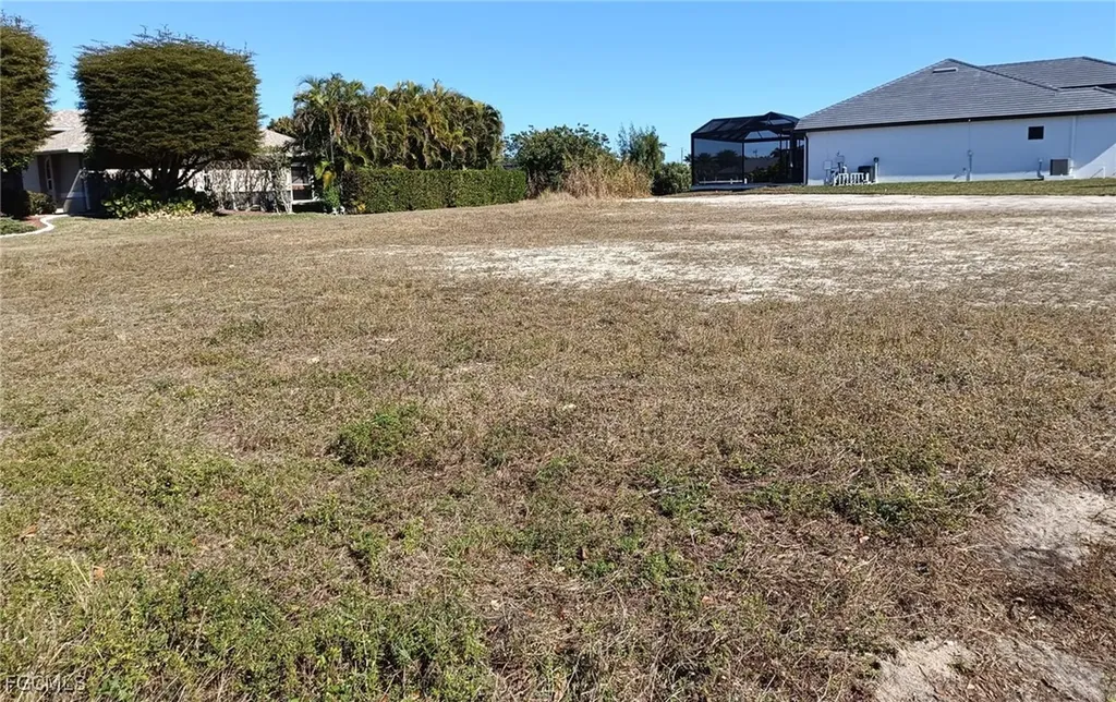 2533 SW 39th Terrace Cape Coral FL 33914