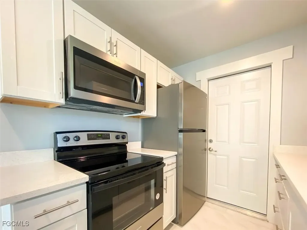 2401-2403 Joe Avenue S Lehigh Acres FL 33973