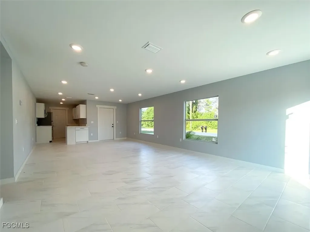 2401-2403 Joe Avenue S Lehigh Acres FL 33973