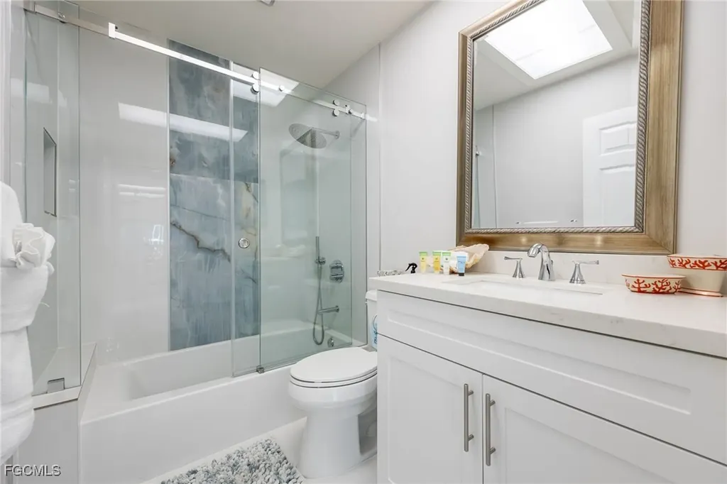 424 Lagoon Drive Sanibel FL 33957