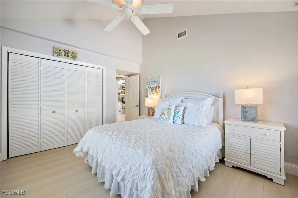 424 Lagoon Drive Sanibel FL 33957