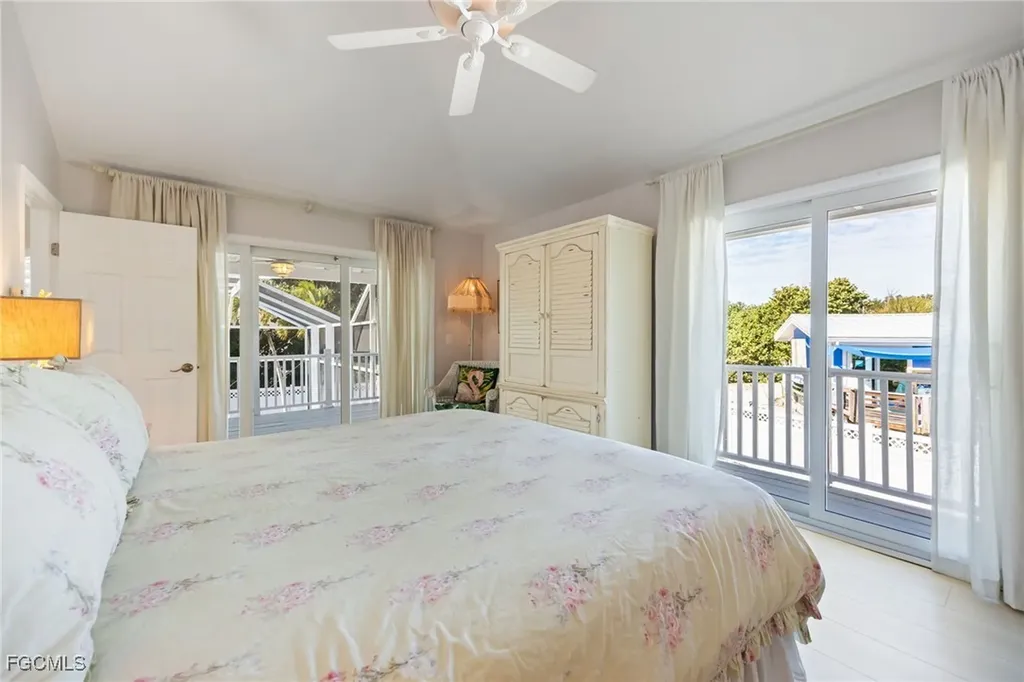 424 Lagoon Drive Sanibel FL 33957