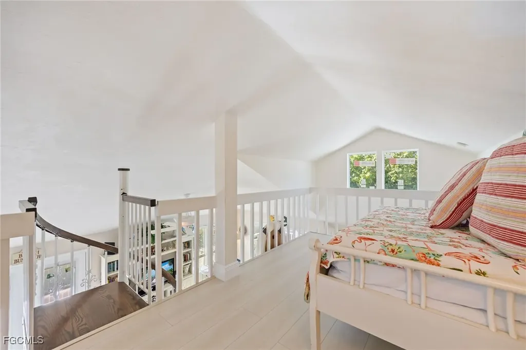 424 Lagoon Drive Sanibel FL 33957