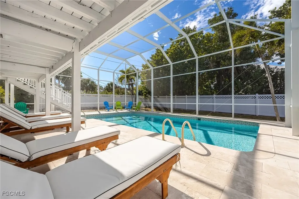 424 Lagoon Drive Sanibel FL 33957