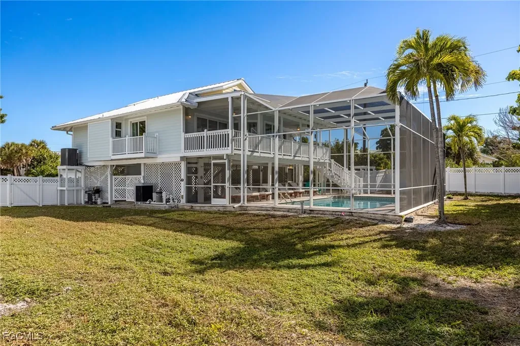 424 Lagoon Drive Sanibel FL 33957