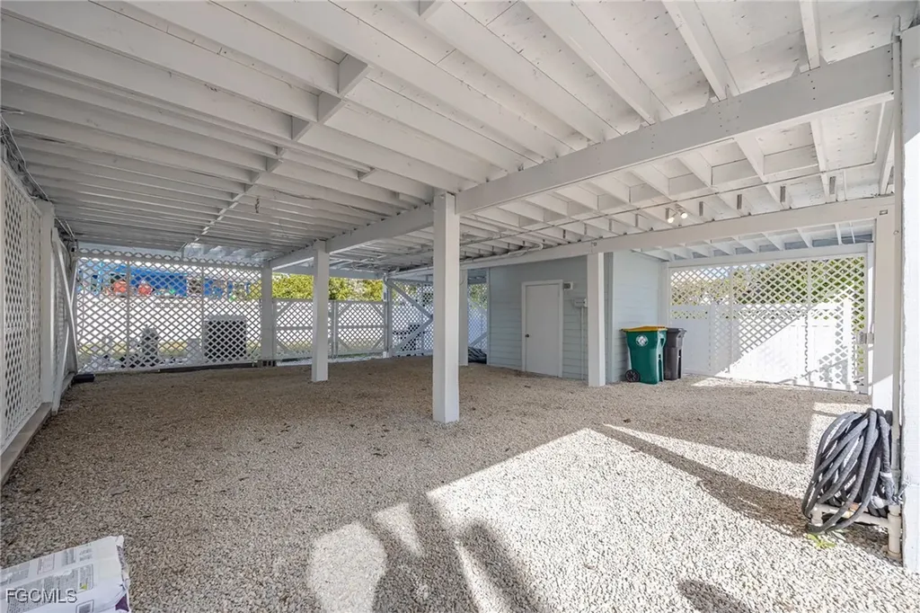 424 Lagoon Drive Sanibel FL 33957