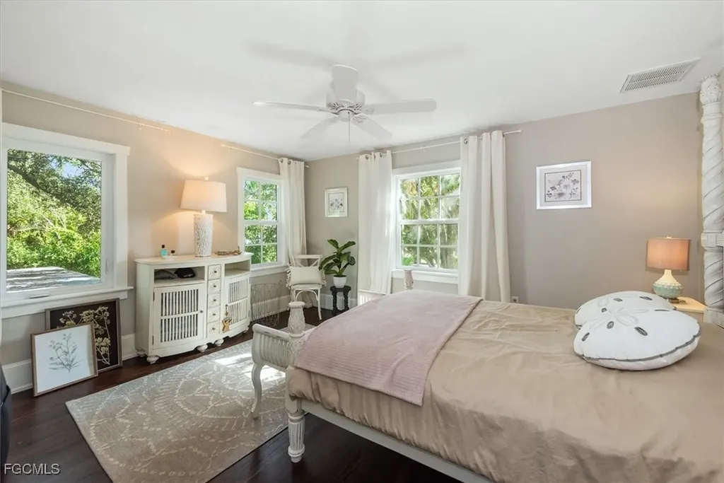 1229 Alhambra Drive Fort Myers FL 33901