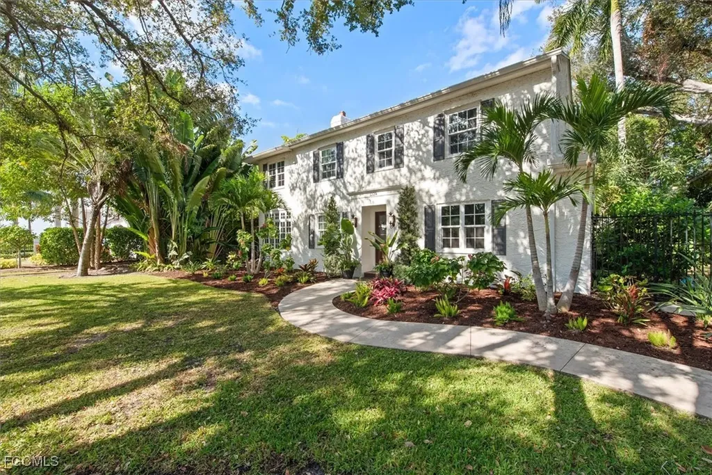 1229 Alhambra Drive Fort Myers FL 33901