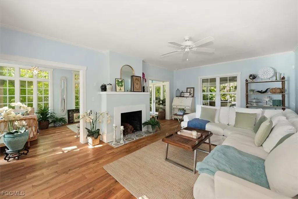 1229 Alhambra Drive Fort Myers FL 33901