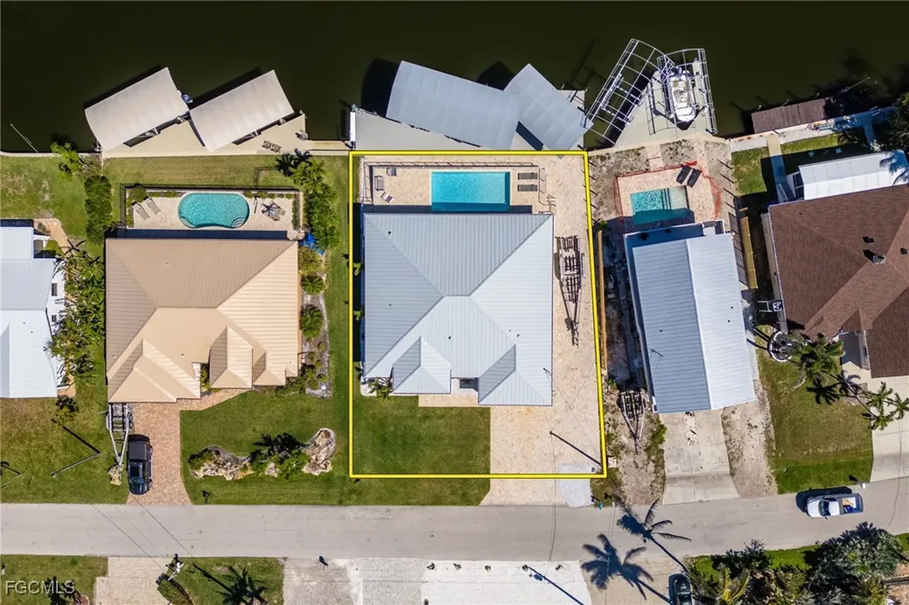 3632 Emerald Avenue St. James City FL 33956