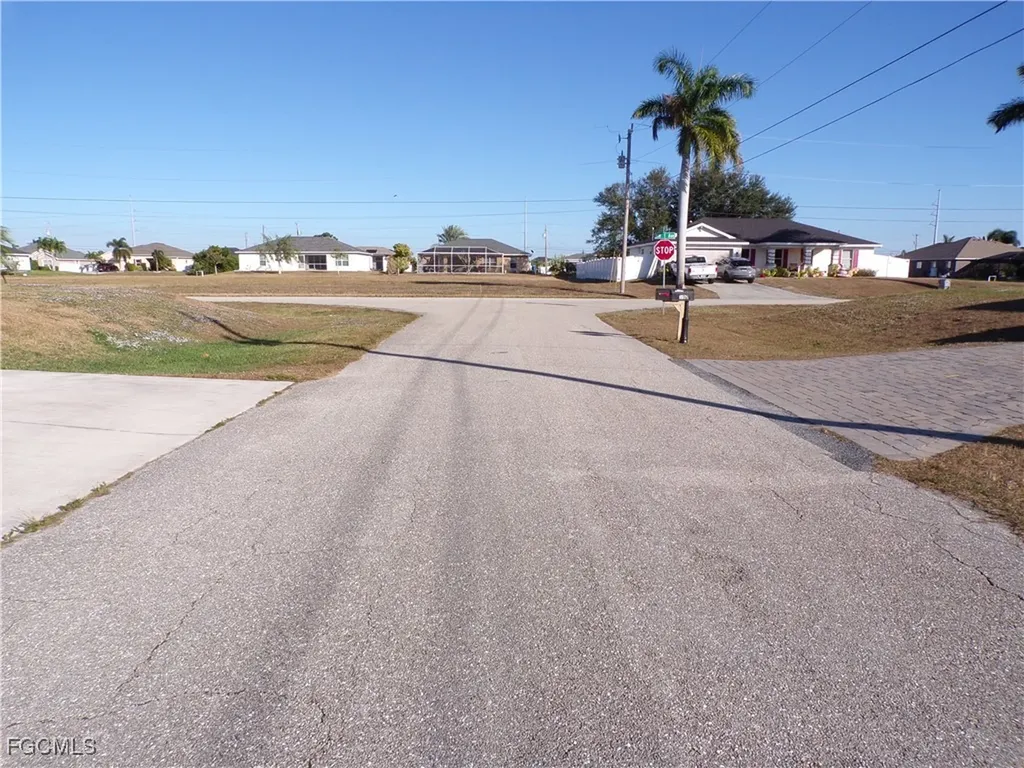 105 NW 9th Terrace Cape Coral FL 33993