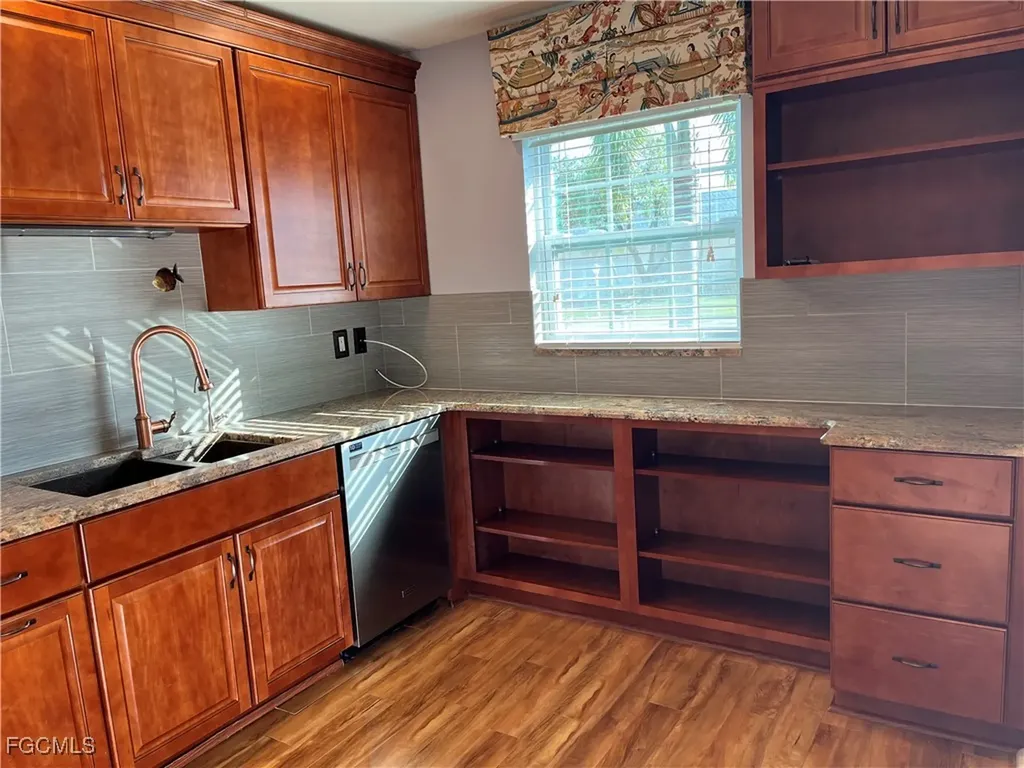 1335 Broadwater Drive Fort Myers FL 33919