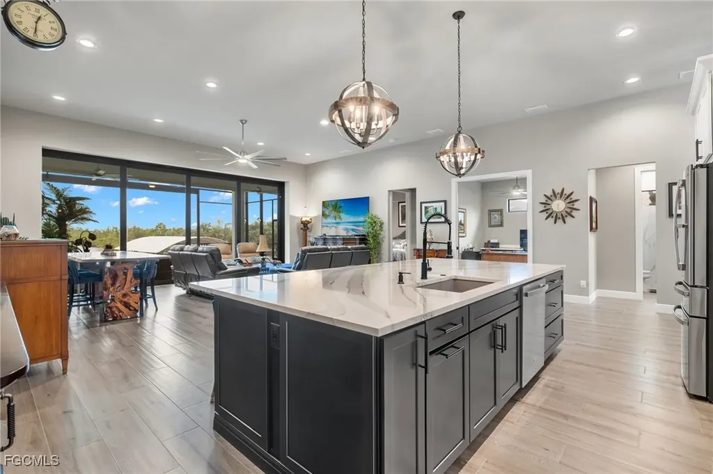 1806 Old Burnt Store Road N Cape Coral FL 33993