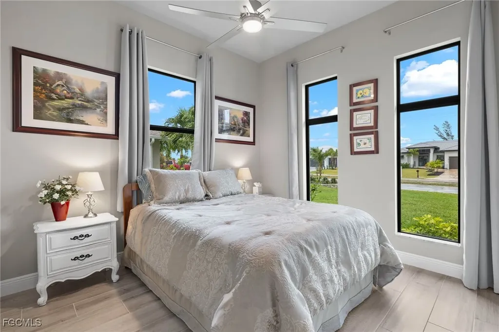 1806 Old Burnt Store Road N Cape Coral FL 33993