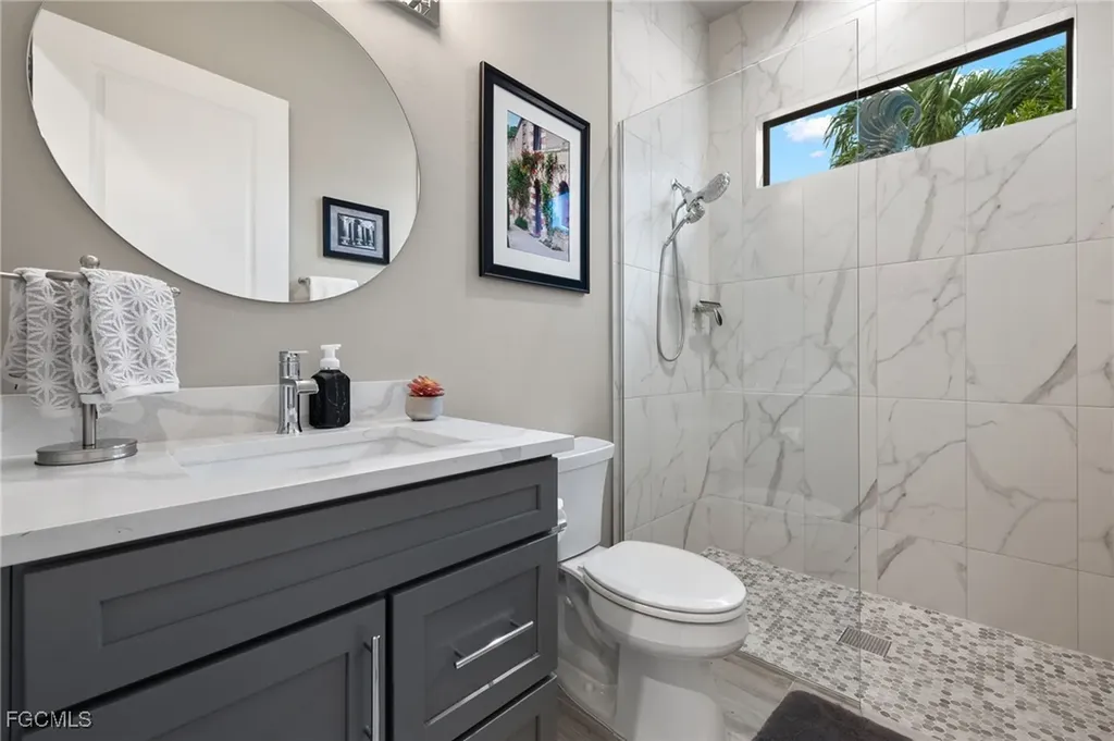 1806 Old Burnt Store Road N Cape Coral FL 33993