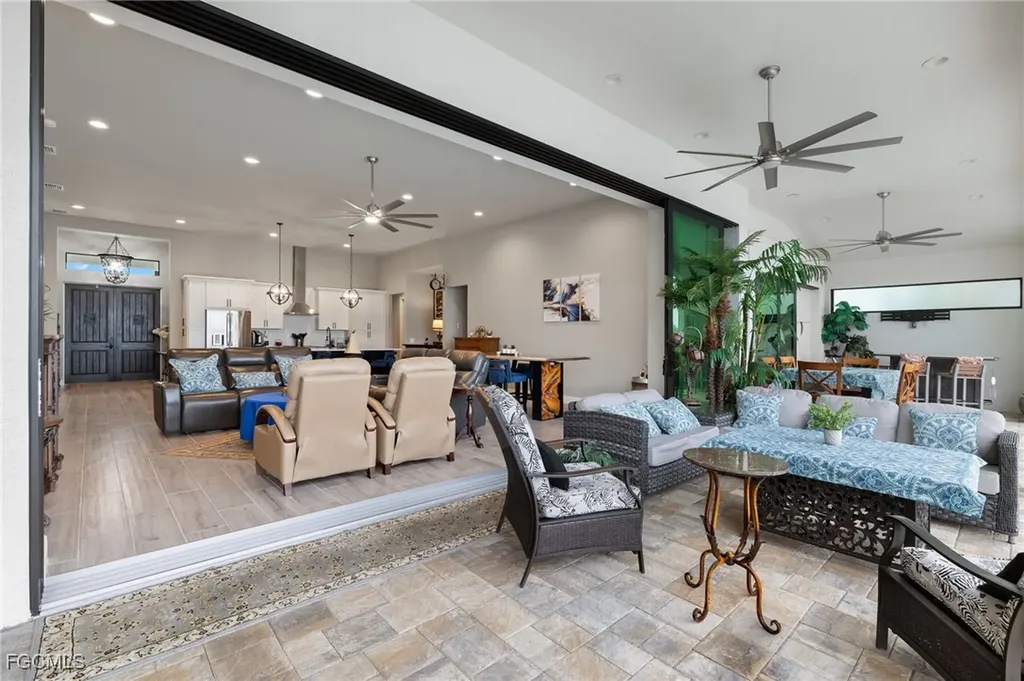 1806 Old Burnt Store Road N Cape Coral FL 33993