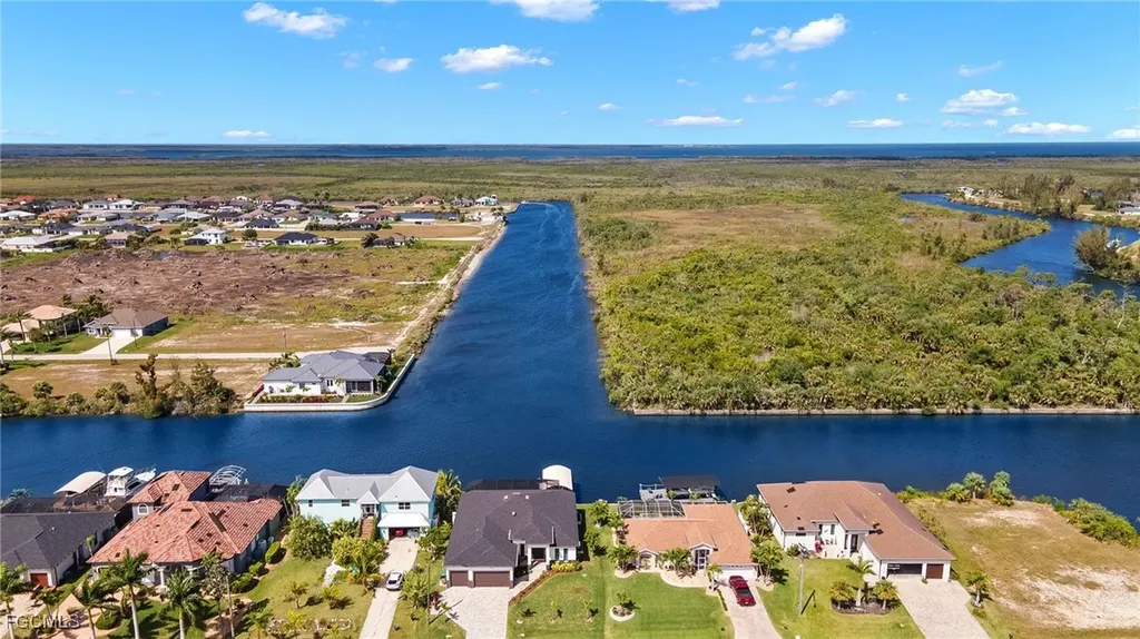 1806 Old Burnt Store Road N Cape Coral FL 33993