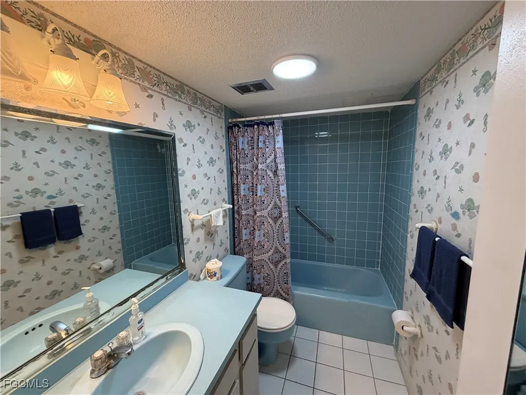 1828 Pine Valley Drive Fort Myers FL 33907