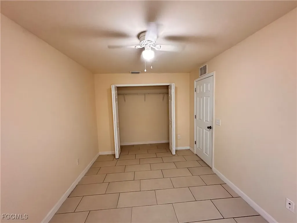 535-537 SE Van Loon Terrace Cape Coral FL 33990