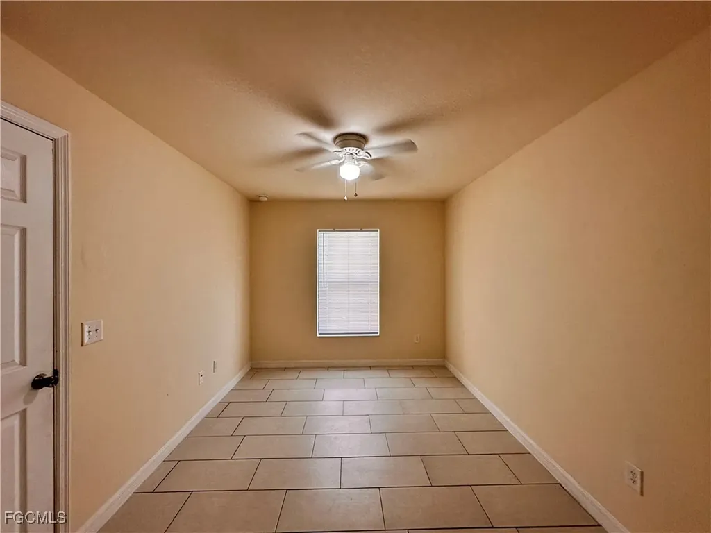 535-537 SE Van Loon Terrace Cape Coral FL 33990