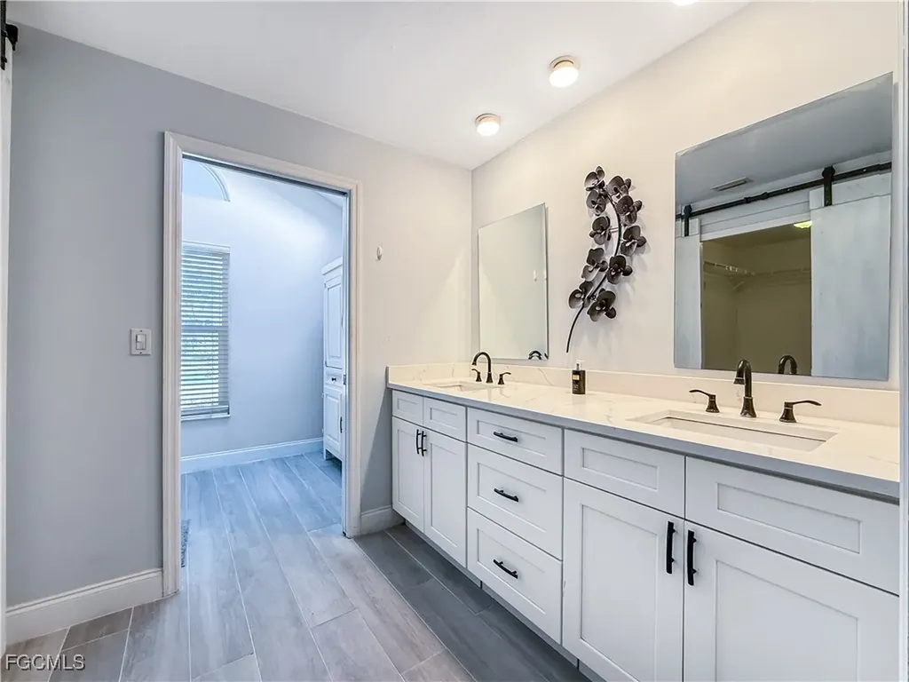 2304 SW 50th Lane Cape Coral FL 33914