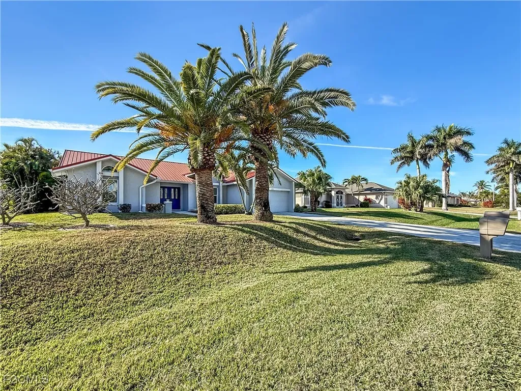 2304 SW 50th Lane Cape Coral FL 33914