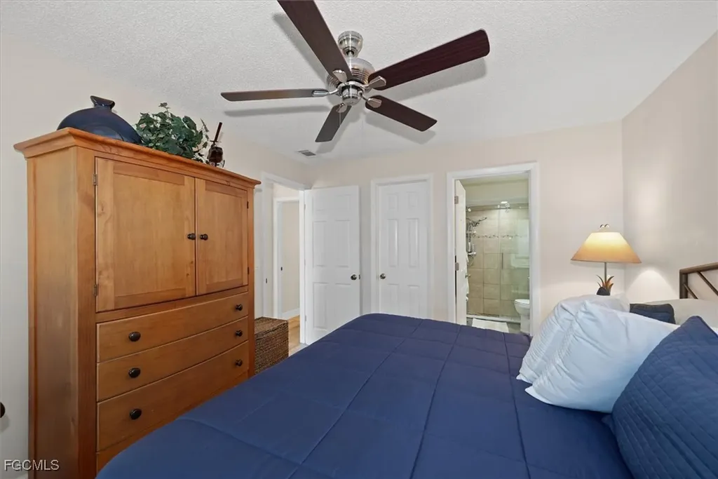 2124 NE 3rd Terrace Cape Coral FL 33909