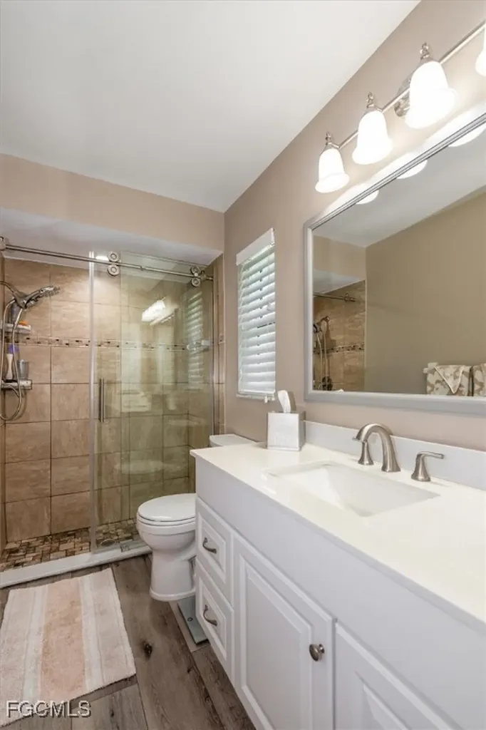 2124 NE 3rd Terrace Cape Coral FL 33909
