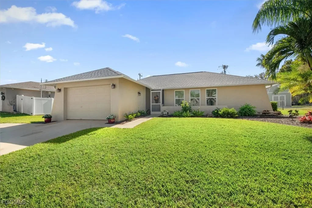 2124 NE 3rd Terrace Cape Coral FL 33909