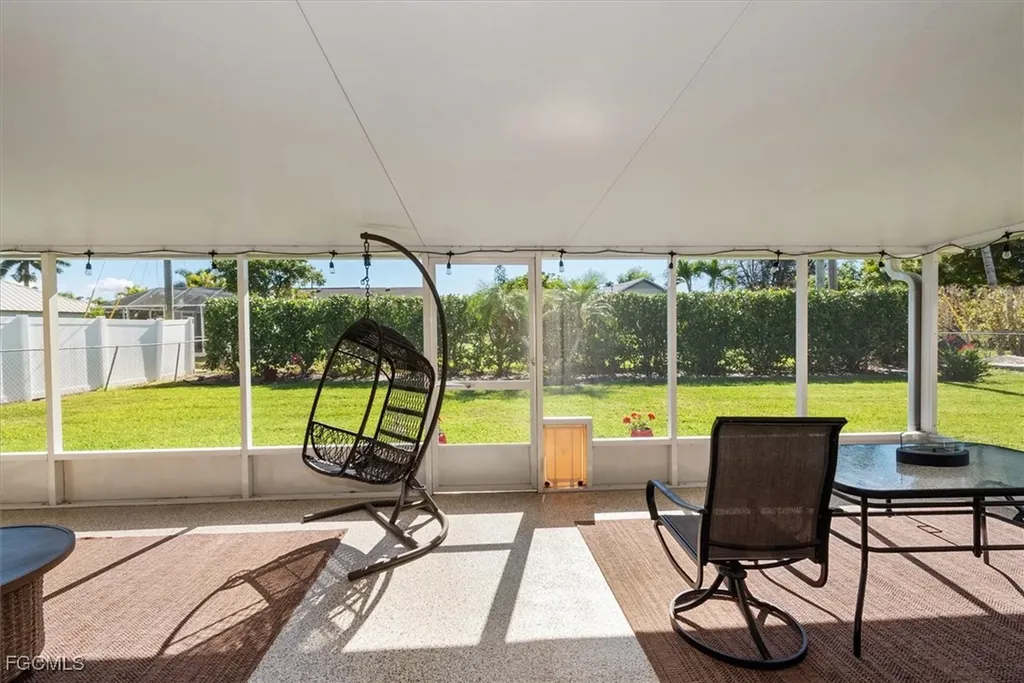 2124 NE 3rd Terrace Cape Coral FL 33909