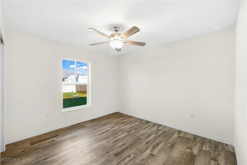 2824 NE 2nd Avenue Cape Coral FL 33909