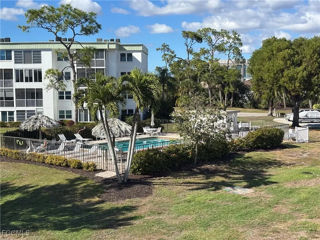 1624 Pine Valley Drive Fort Myers FL 33907
