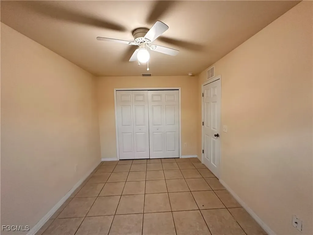 1431-1433 SE 10th Terrace Cape Coral FL 33990