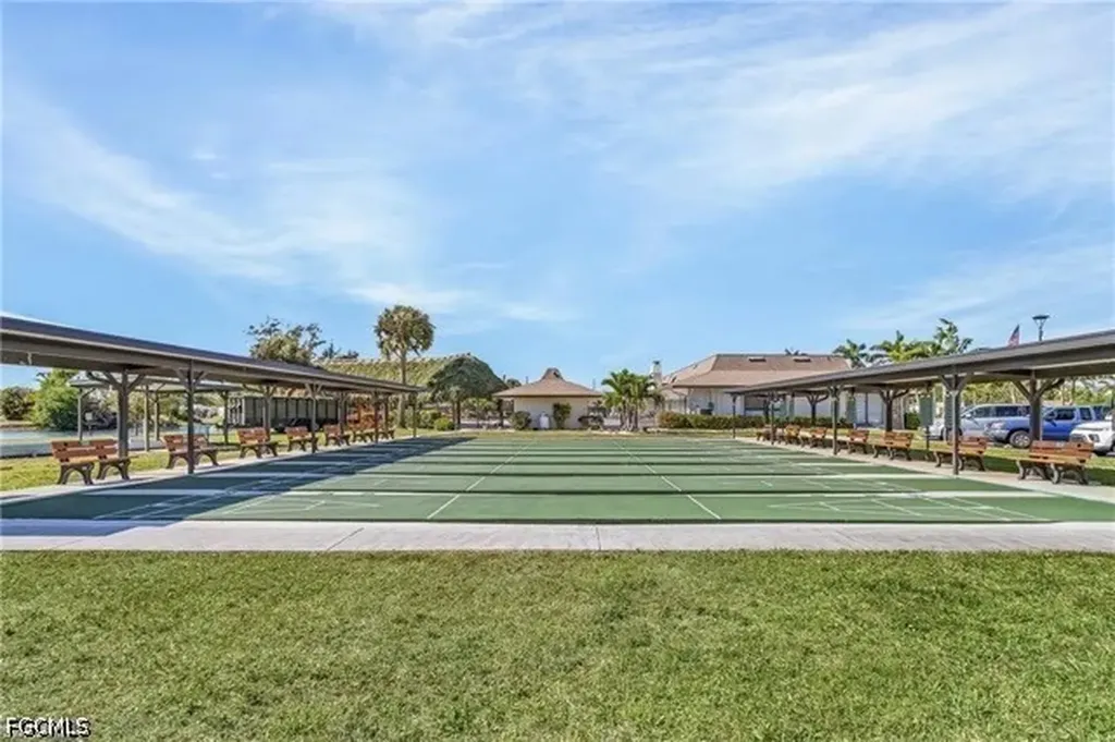 133 Belle Isle Circle Naples FL 34112