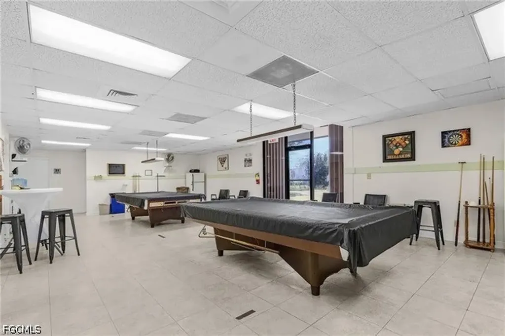 133 Belle Isle Circle Naples FL 34112
