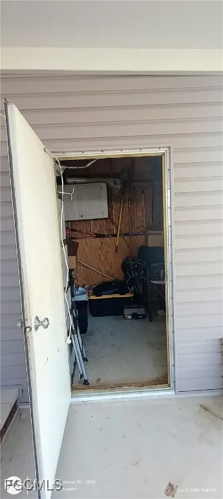 133 Belle Isle Circle Naples FL 34112