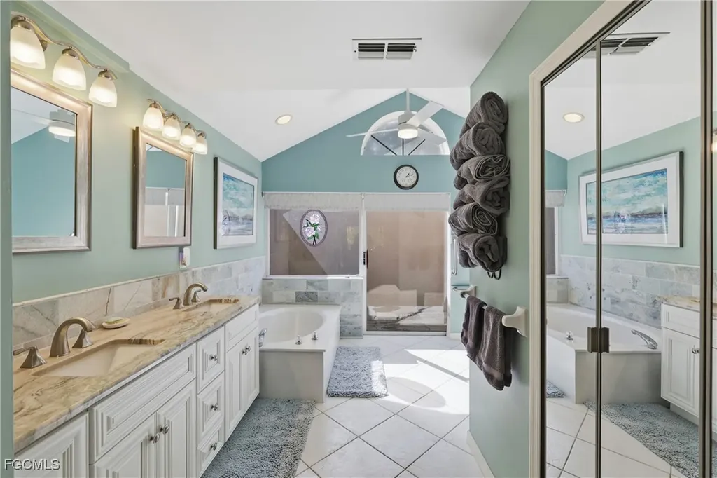 9718 Caloosa Yacht And Racquet Club Drive Fort Myers FL 33919