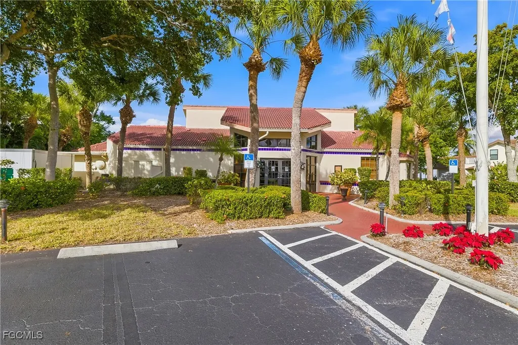 9718 Caloosa Yacht And Racquet Club Drive Fort Myers FL 33919