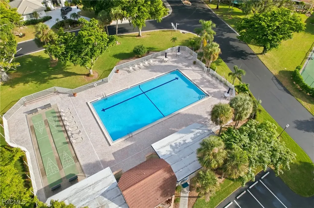 9718 Caloosa Yacht And Racquet Club Drive Fort Myers FL 33919