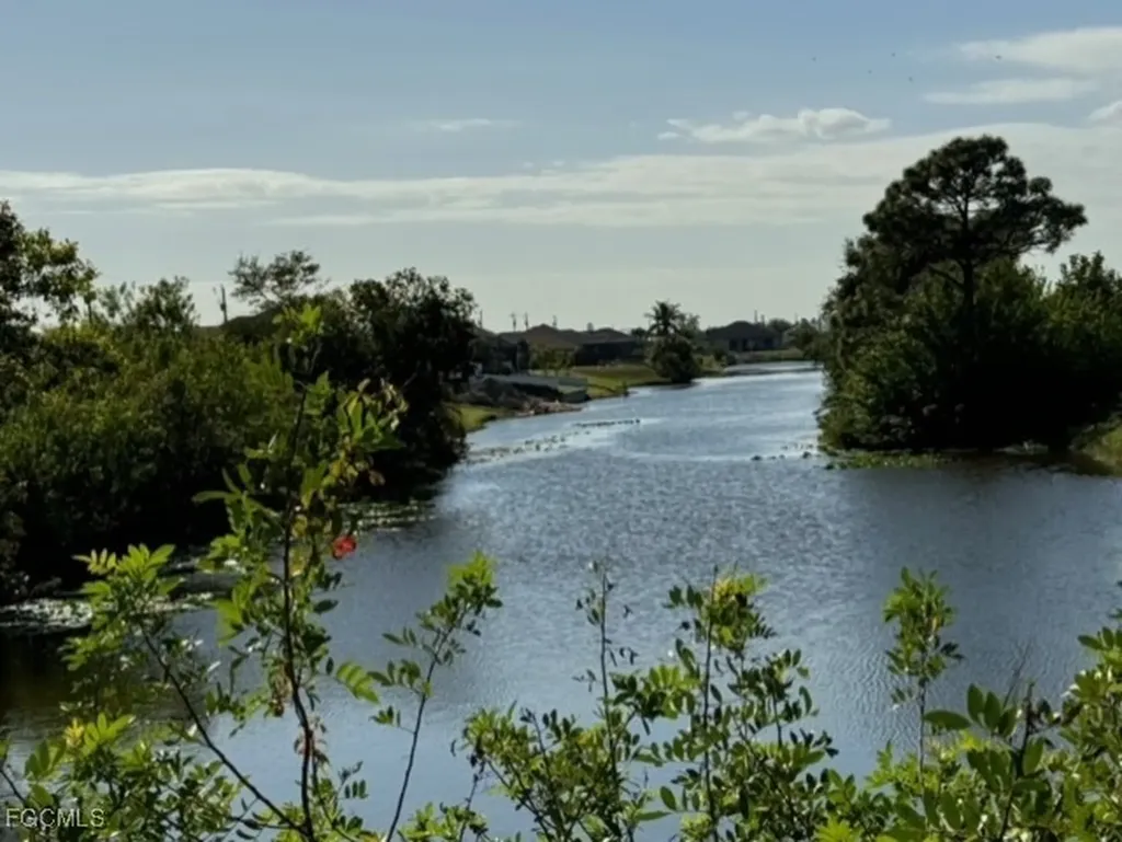 1024 NE 12th Street Cape Coral FL 33909