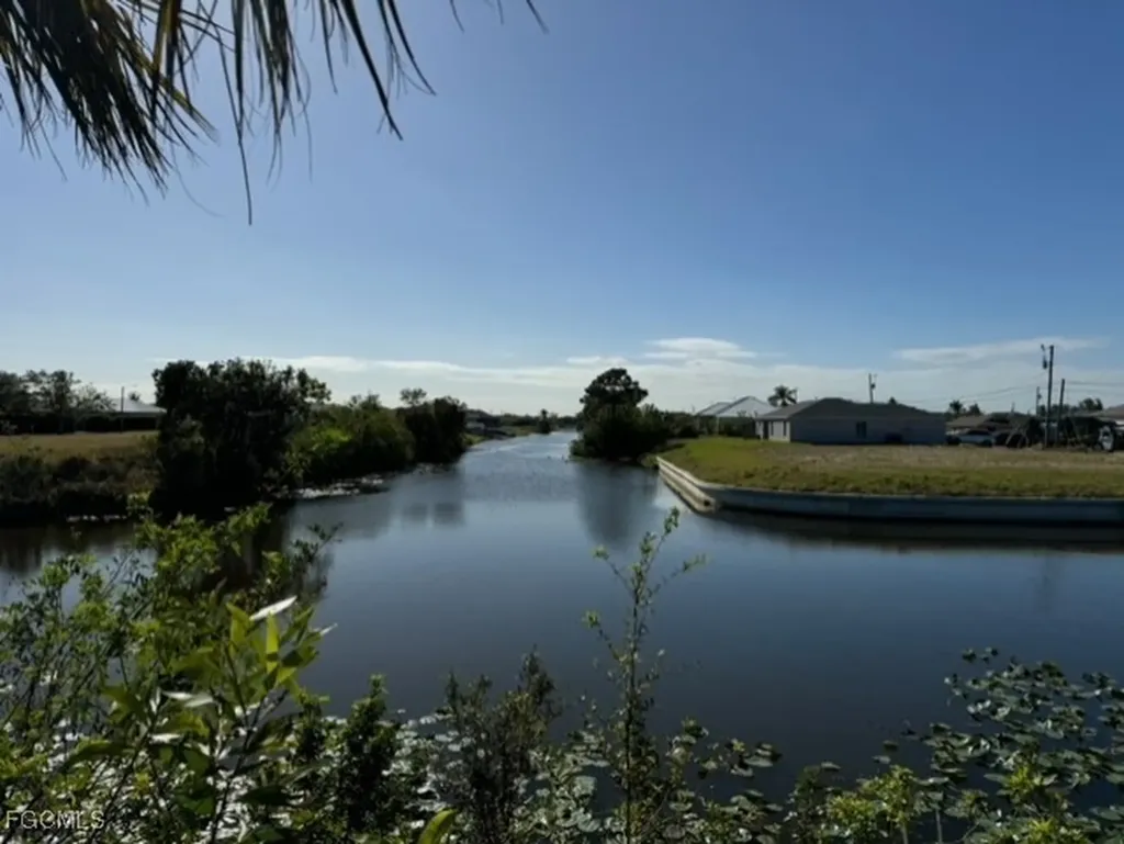 1024 NE 12th Street Cape Coral FL 33909