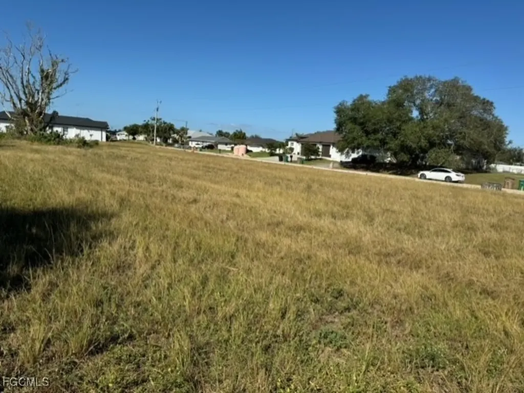 1024 NE 12th Street Cape Coral FL 33909