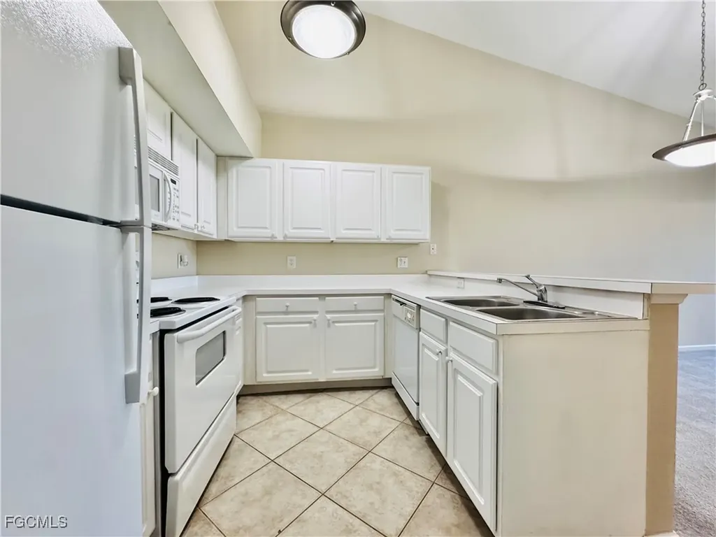 4105 Residence Drive Fort Myers FL 33901