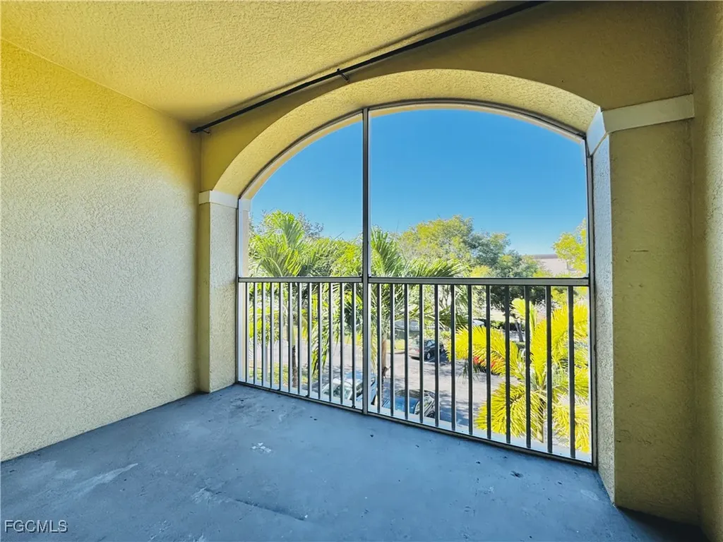 4105 Residence Drive Fort Myers FL 33901