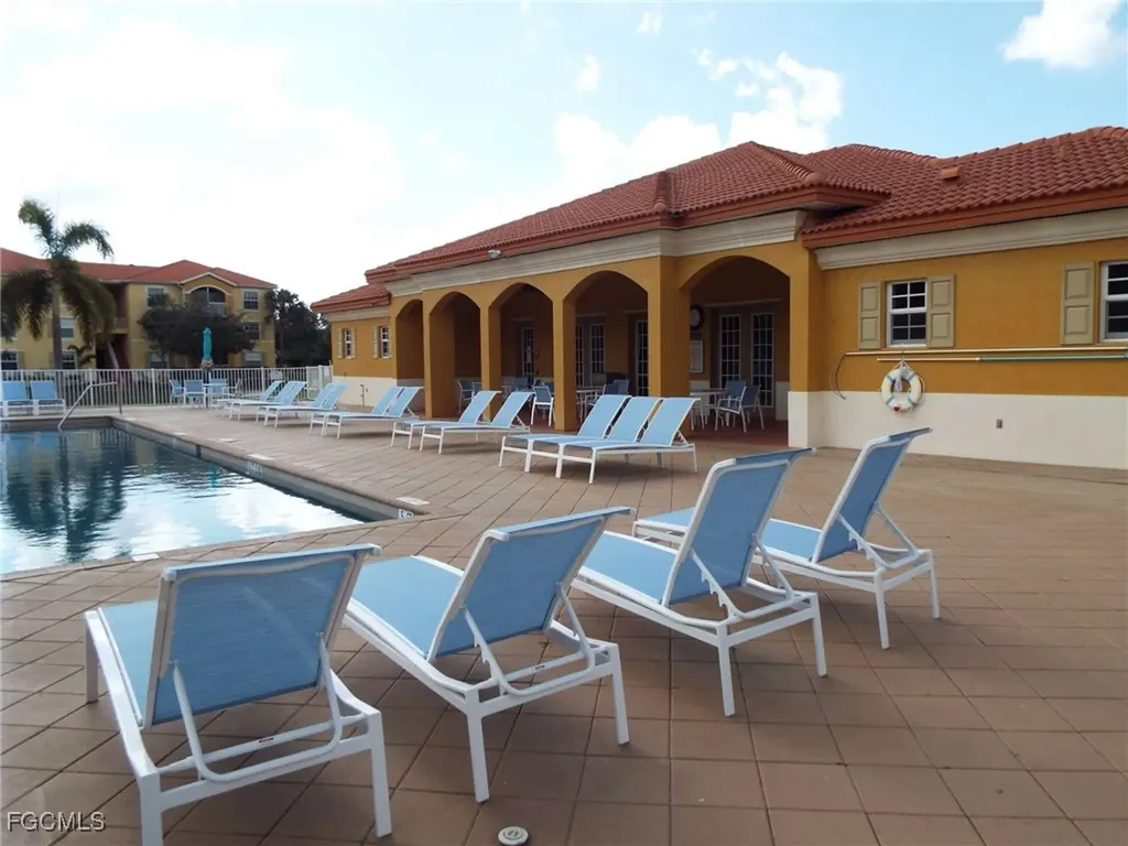 4105 Residence Drive Fort Myers FL 33901